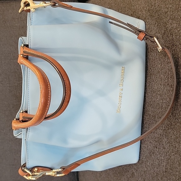 Dooney & Bourke Sky Blue LeatherTote Tan Handles - Picture 9 of 11